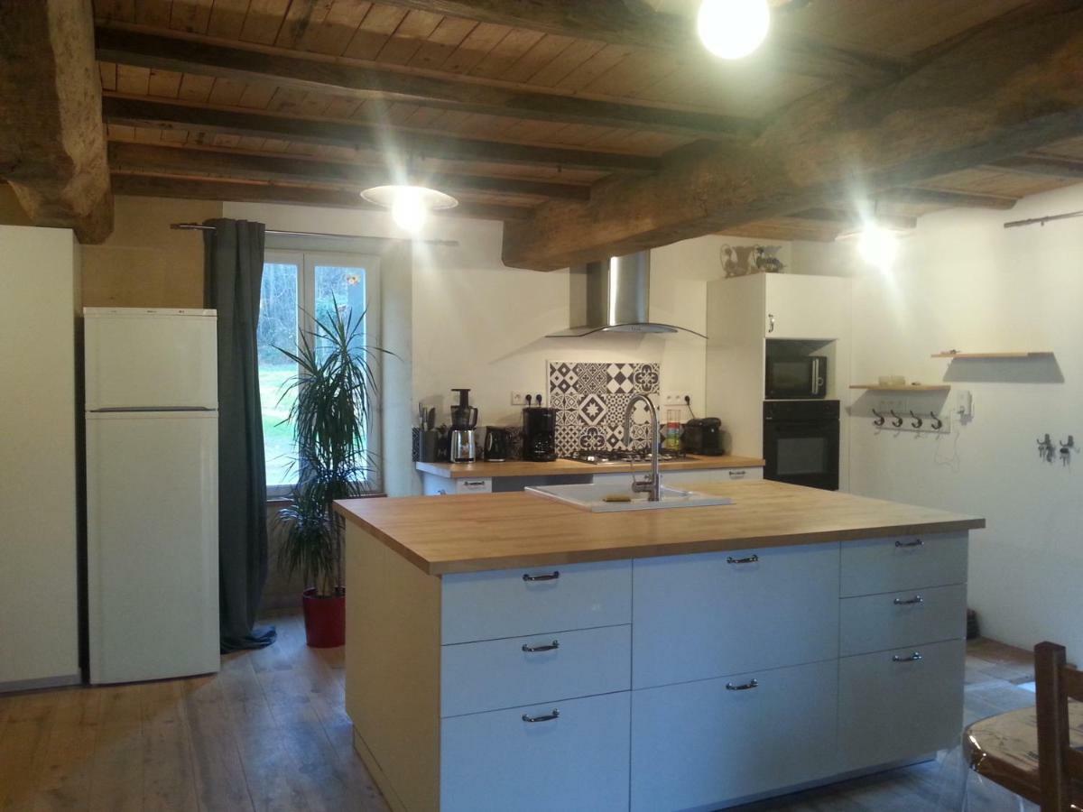 Chambres D'Hotes "La Source" Mareuil-sur-Lay 外观 照片